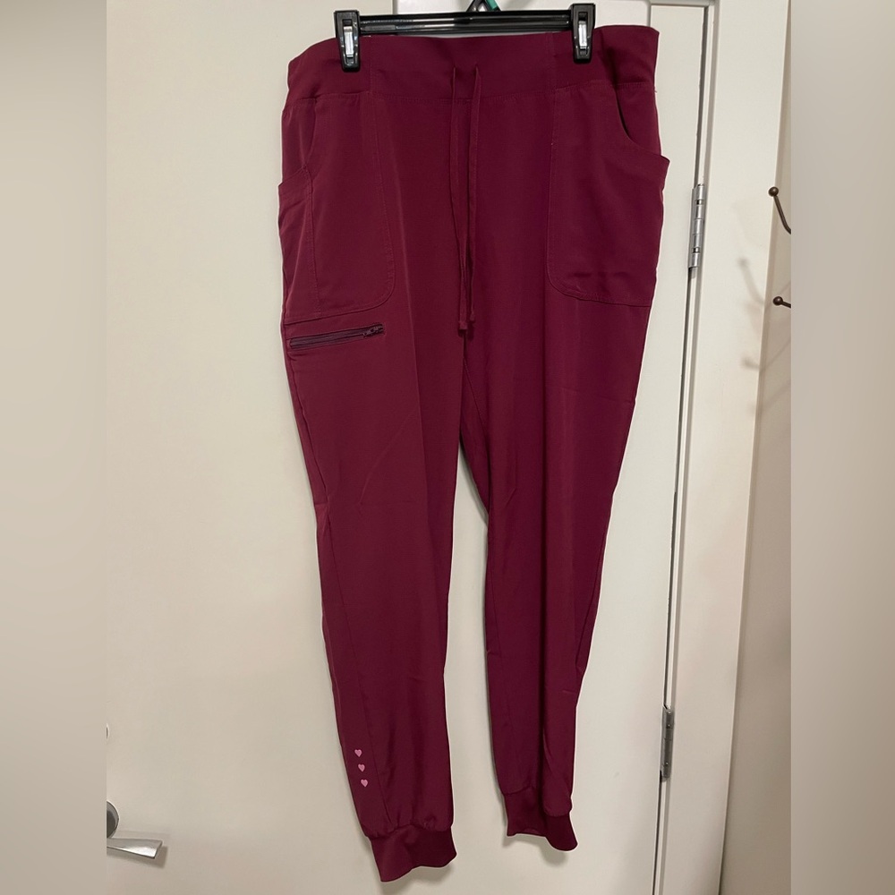 HeartSoul by Cherokee Women's XL Tall Jogger Scrub Pants “Wine”